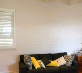 Light chevron wallpaper in Woollahra lounge