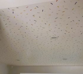 Star motif ceiling wallpaper with retro styling in Upper North Shore